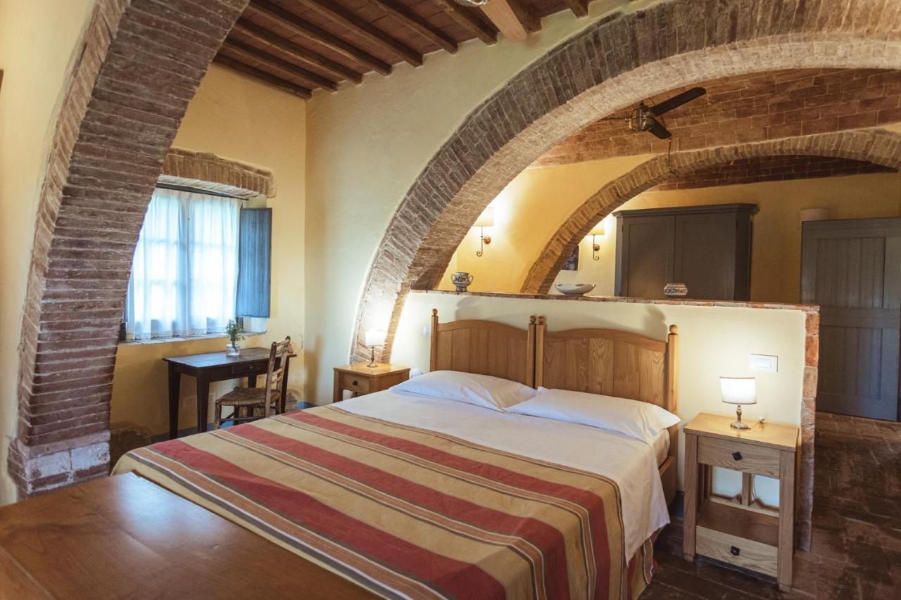 Podere Spedalone Farm stay *